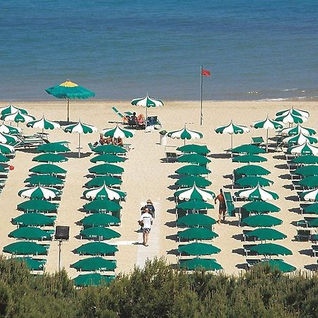 Hotel Doge Alba Adriatica Eksteriør bilde