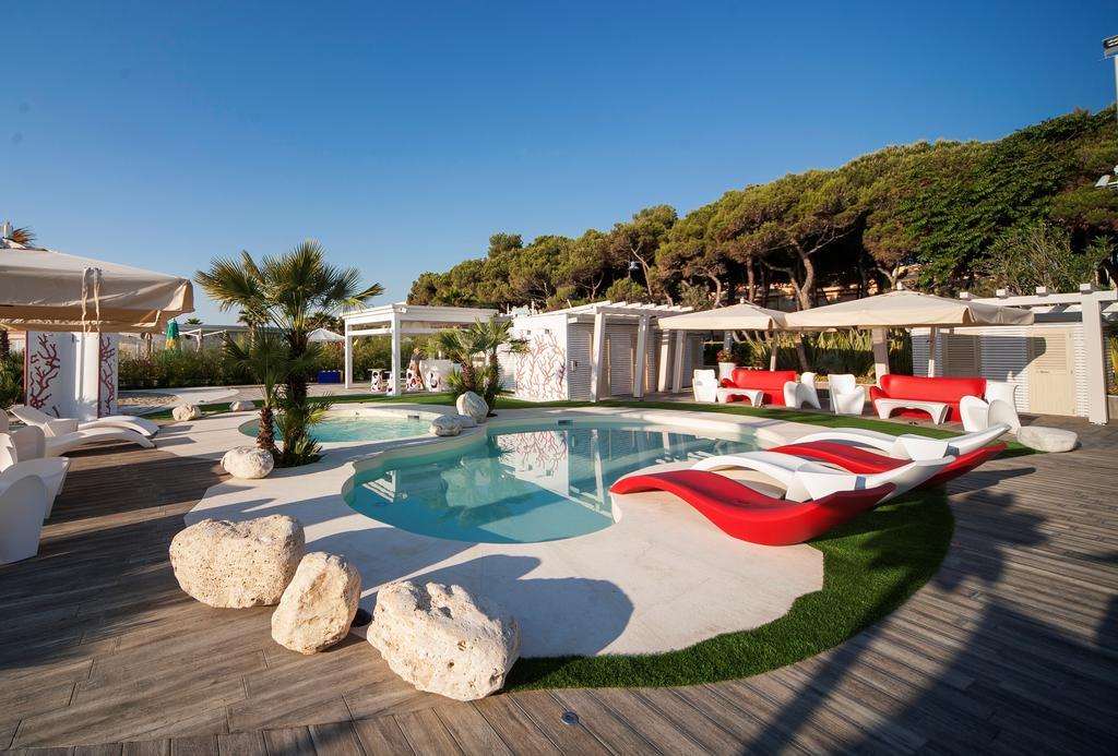 Hotel Doge Alba Adriatica Eksteriør bilde