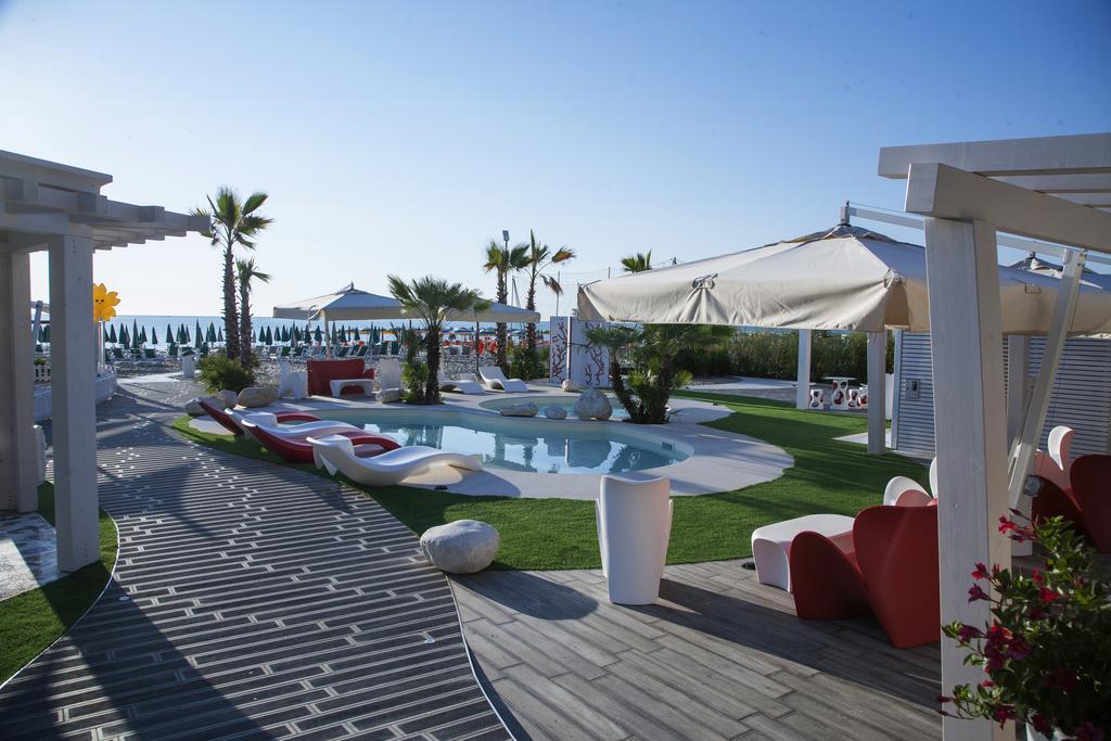 Hotel Doge Alba Adriatica Eksteriør bilde