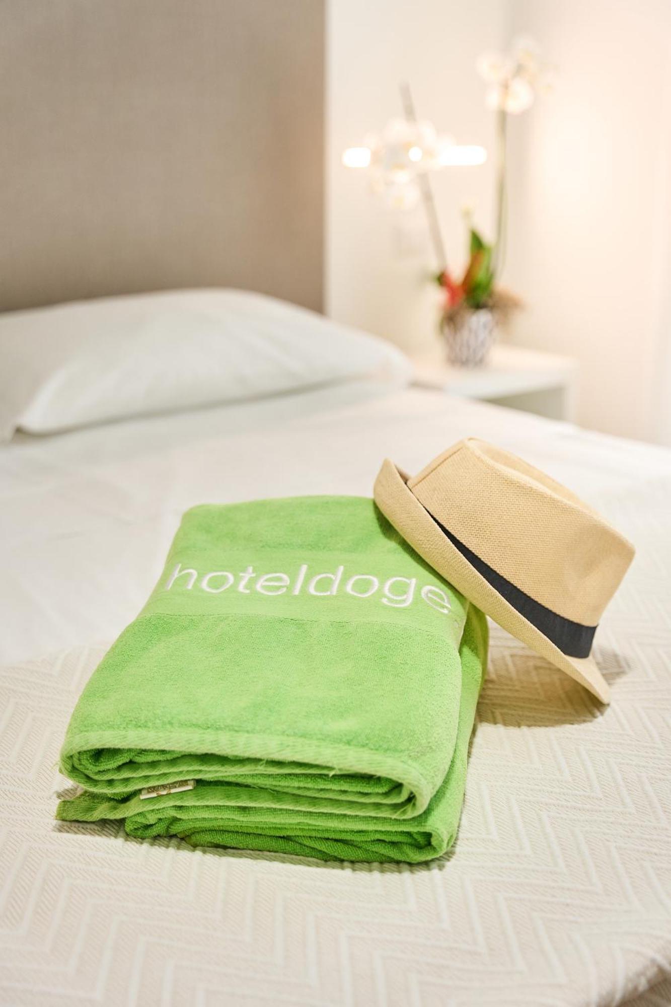 Hotel Doge Alba Adriatica Eksteriør bilde